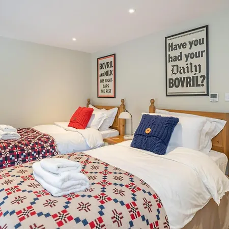 Holiday home 3 Bed In Kirkbymoorside Oc-g0174